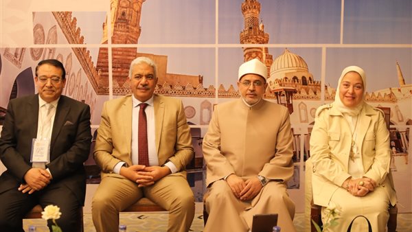  الدكتور محمود صديق