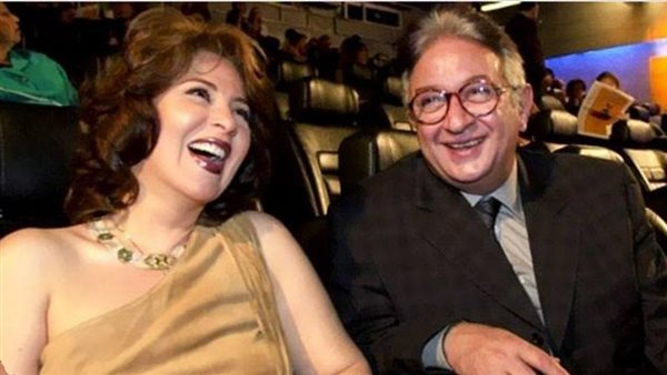 الفنانة بوسي