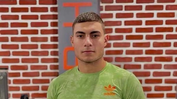 طالب كلية التربية