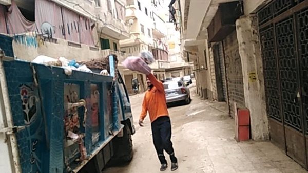 رفع المخلفات الصلبة