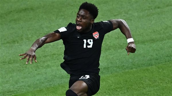 ألفونسو ديفيز