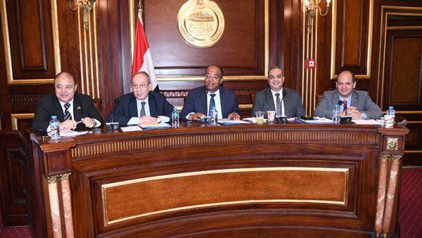 اجتماع لجنة الصحة