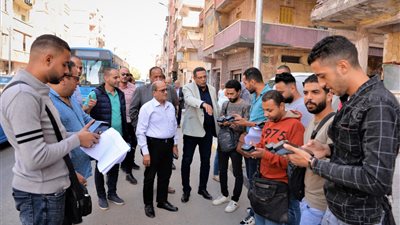 شركة مياه الإسكندرية تطور منظومة التحصيل باستخدام أجهزة الهاند هيلد