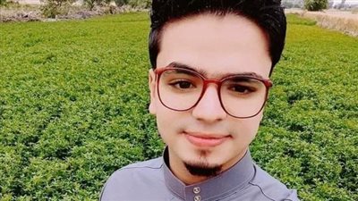 آخر منشوراته كان عن الموت.. وفاة طالب بكلية العلوم جامعة الأزهر بأسيوط داخل القطار | بث مباشر