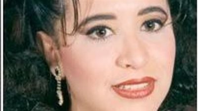 نجمة التسعينات مها البدري تتحدث لأول مرة منذ 20 عاما: لا أعترف بـ نمبر وان في الفن.. والنجاح بمصر مالوش كتالوج | انفراد