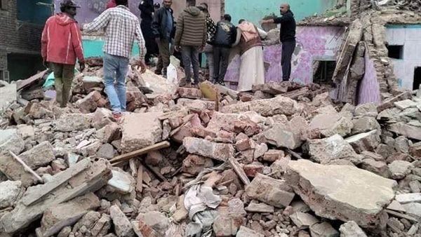 انهيار عقار بامبابة