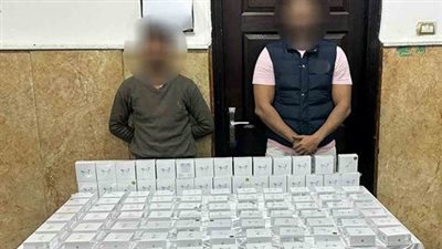 ضبط شخصين لبيعهما سماعات بلوتوث مهربة في القاهرة 