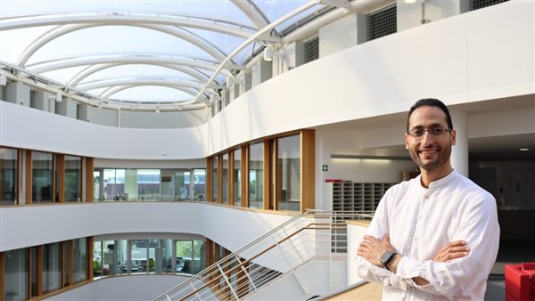 محمود جعفر باحث فيزيائي