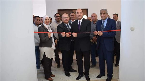 رئيس جامعة العريش