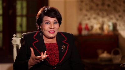 فردوس عبد الحميد: أتمنى تقديم شخصية سميرة موسى.. والضاحك الباكي أثبت عُقم نجيب الريحاني