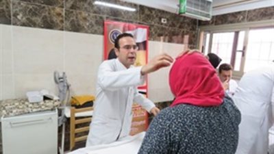 لتخفيف العبء عن المواطنين.. الداخلية تطلق قوافل طبية - إنسانية بالقاهرة |صور 