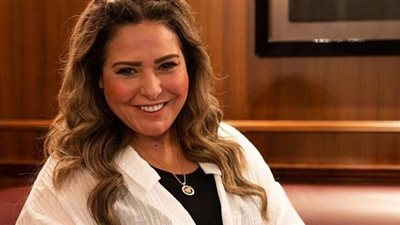 صابرين: مريت بمحطات مهمة في حياتي العاطفية.. ومستنية أشوف فيلم الست لـ منى زكي