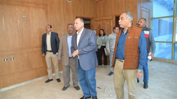 محافظ أسيوط يتفقد