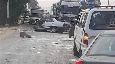 إصابة شخص في حادث تصادم سيارتين بأسيوط