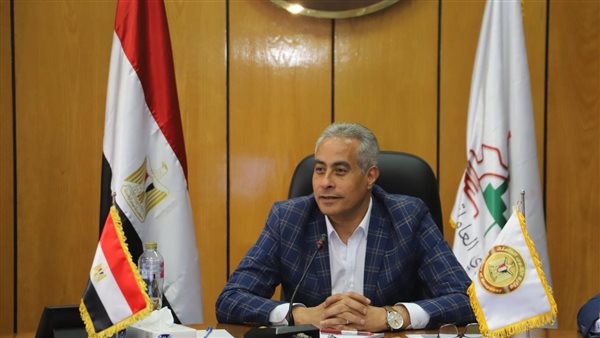 وزير القوى العاملة