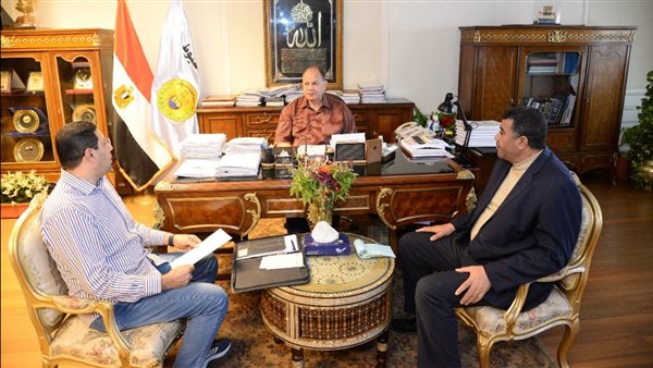 محافظ أسيوط 