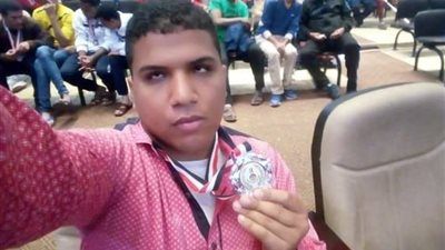 حاصل على 14 ميدالية.. أحمد علي يتحدى فقدانه البصر بممارسة العديد من الرياضات الصعبة: نفسي أقابل الريس