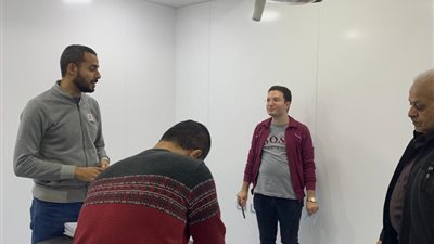 غلق 8 منشآت طبية مخالفة في الدقهلية