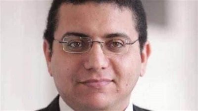 خالد علي: ترحيل الباحث إسماعيل الإسكندراني إلى قسم المنتزه لإتمام إجراءات إخلاء سبيله