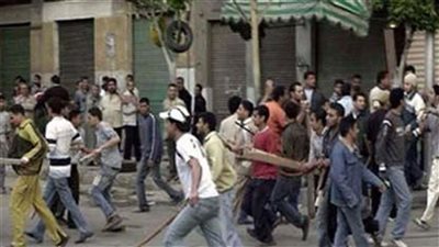 إصابة 7 أشخاص في مشاجرة بالخرطوش بسوهاج بسبب خلافات الجيرة.. والأمن يضبط الطرفين | بث مباشر