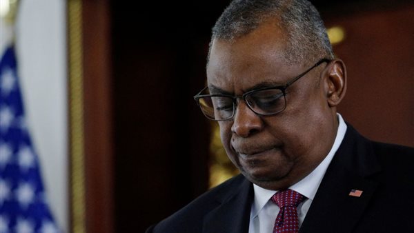  وزير الدفاع الأمريكي