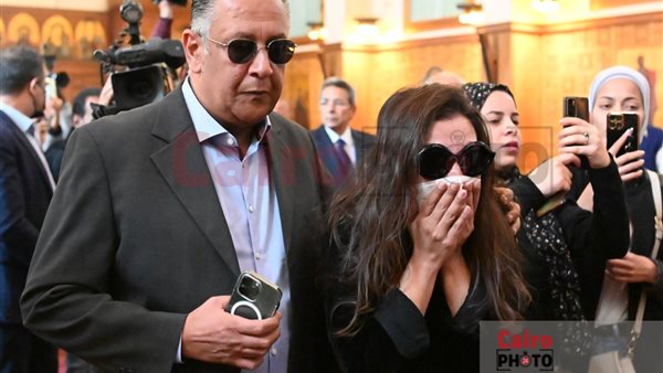 انهيار حنان ابنة