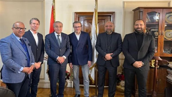 لقاء وزير التموين