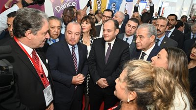 بمشاركة 700 شركة.. وزيرا الصناعة والتموين يفتتحان معرض فوود أفريكا للصناعات الغذائية 
