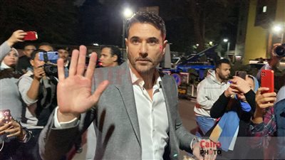 أحمد عز يسدد مليونا و700 ألف جنيه للفنانة زينة قبل دعوى حبسه