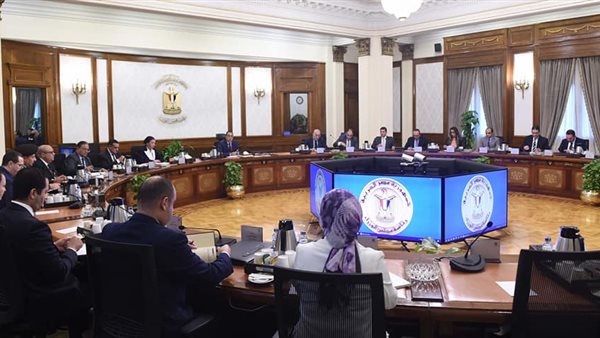  اجتماع اللجنة العليا