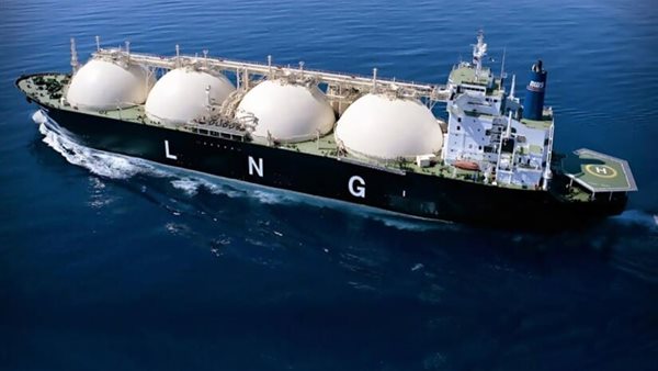 ناقلة الغاز الطبيعي