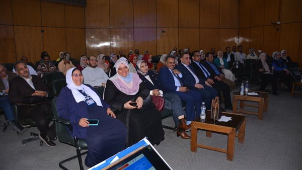 جامعة أسيوط 