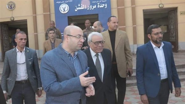 محافظ بني سويف يتفقد