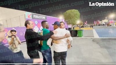مذيع بي إن سبورت: أطالب الفيفا بوقف صامويل إيتو مدى الحياة 