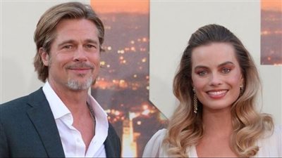 مارجو روبي: ارتجلت وقبّلت براد بيت خلال تصوير فيلم Babylon