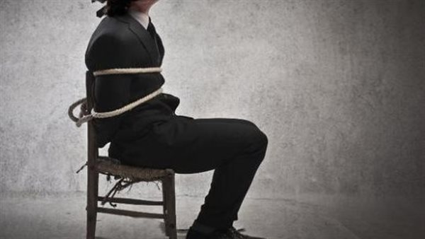 احتجاز شخص - أرشيفية