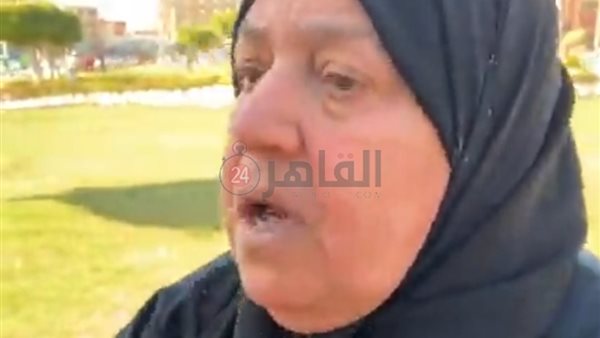 والدة الشاب الضحية