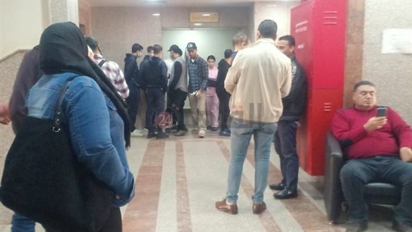 القاهرة 24 من أمام