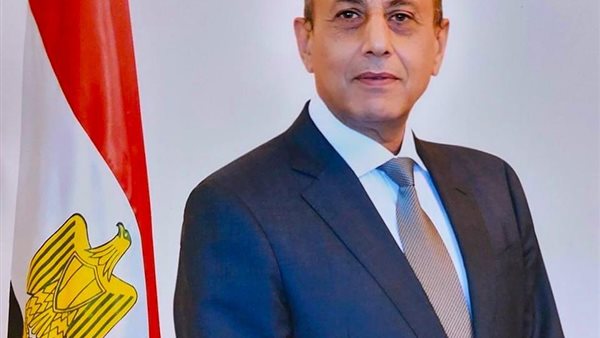 الفريق محمد عباس