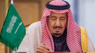 برئاسة الملك سلمان.. الوزراء السعودي يعرب عن أمله في استمرار الحوار البناء مع إيران لتعزيز الأمن
