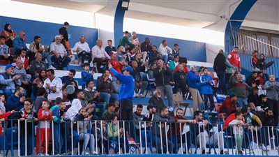 اشتباكات بين جمهور الترسانة ومنتخب السويس بسبب دكة البدلاء