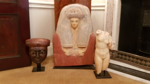 القطع الأثرية المستردة