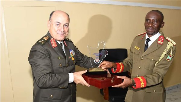 الفريق أسامة عسكر