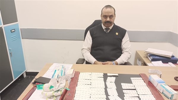 مطار القاهرة 