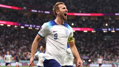 هاري كين تصدر هدافي إنجلترا ويعادل رقم روني بهدفه في مرمى فرنسا