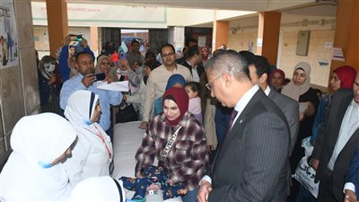 محافظ الفيوم يتفقد أعمال الحملة القومية للتطعيم ضد مرض شلل الأطفال 