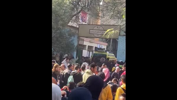 صورة من واقعة مدرسة