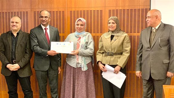 جانب من التكريم