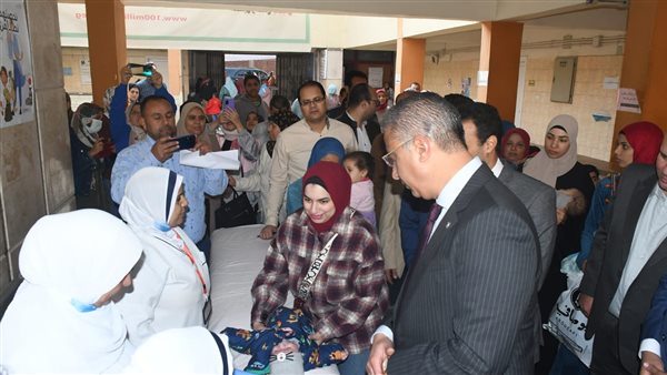 محافظ الفيوم يتفقد