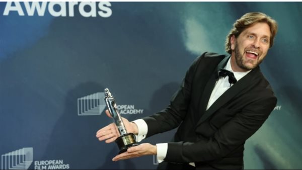  روبن أوستلوند مخرج